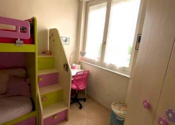 Camera da letto - Three-room apartment via Fossano, 4, Rivalta di Torino - photo 11