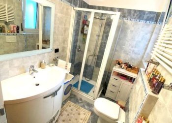 Bagno - Three-room apartment via Fossano, 4, Rivalta di Torino - photo 15