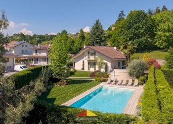 Piscina - Villa via Giovanni Battista Bodoni, Saluzzo - photo 8