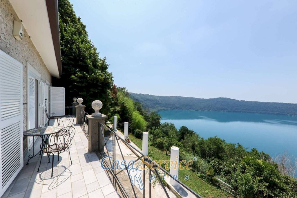 Terrazzo - Villa via Spiaggia del Lago, Castel Gandolfo - photo 1