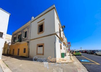 Facciata - Casa indipendente via Crocefisso dei Molini, Gallipoli - foto 11
