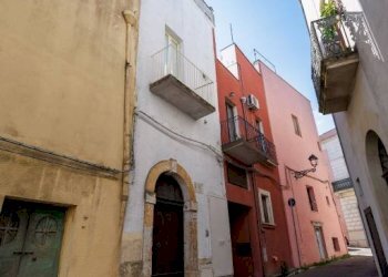 Facciata - Casa indipendente via Arcivescovo Zezza, Ruffano - foto 28
