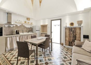 Salone - Casa indipendente via Giuseppe Garibaldi, 33, Matino - foto 6