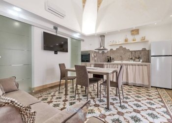 Salone - Casa indipendente via Giuseppe Garibaldi, 33, Matino - foto 8