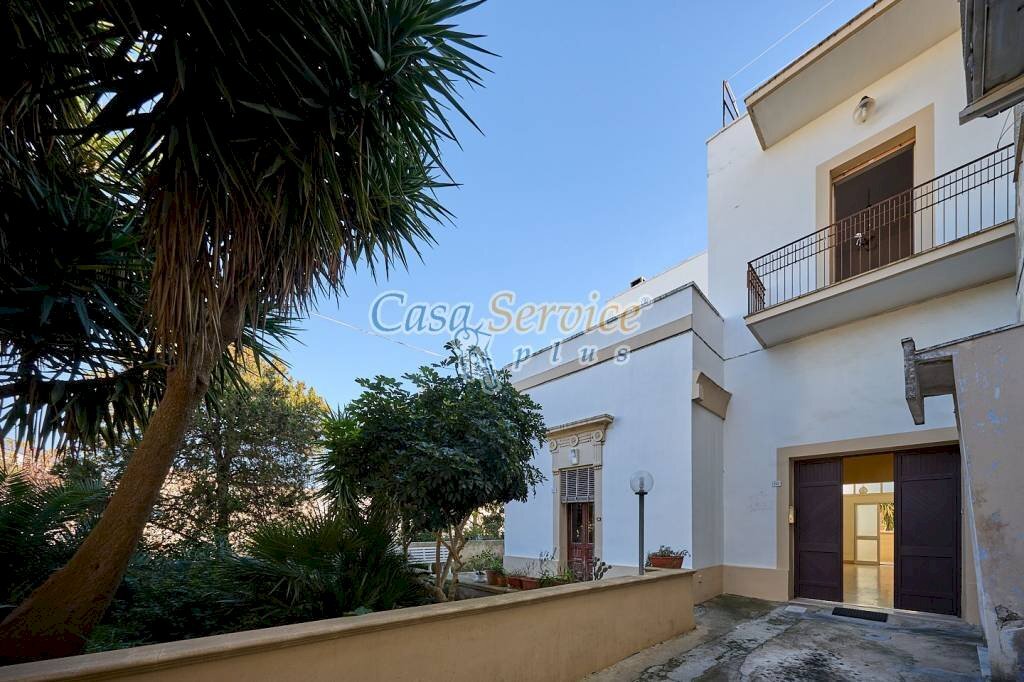 Facciata - Independent house via Cappuccini, Galatone - photo 2