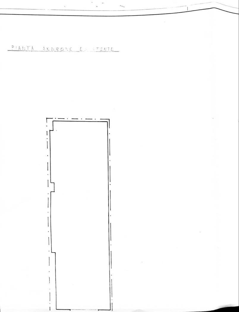 Shop via Gian Giacomo Lazzari, 11, Gallipoli - floor plans 1