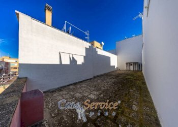Terrazzo - Shop via Gian Giacomo Lazzari, 11, Gallipoli - photo 15