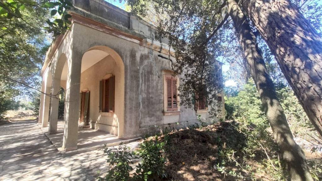 Facciata - Villa SP223, Matino - photo 2