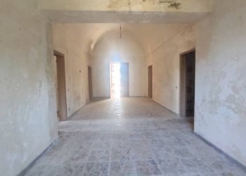 Interno palazzo - Villa SP223, Matino - photo 3