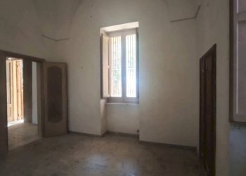 Stanza non arredata - Villa SP223, Matino - photo 8