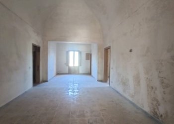 Stanza non arredata - Villa SP223, Matino - photo 15