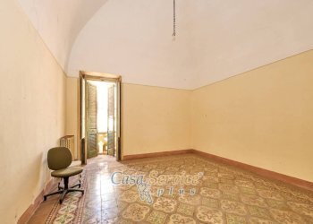 Camera da letto - Stable - Palace via Venezia, Gallipoli - photo 9