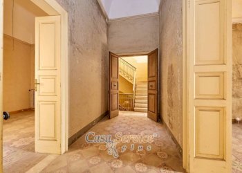 Interno palazzo - Stable - Palace via Venezia, Gallipoli - photo 22