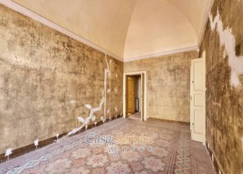 Camera da letto - Stable - Palace via Venezia, Gallipoli - photo 36