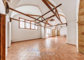 Interno non residenziale - Negozio via Carlo Del Prete, Ruffano - foto 1