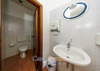 Bagno - Negozio via Carlo Del Prete, Ruffano - foto 21