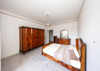 Camera da letto - Casa indipendente via Parabita, Alezio - foto 19