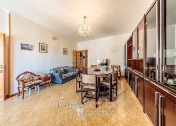 Sala da pranzo - Appartamento via Tiziano, Casarano - foto 16