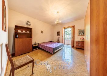 Camera da letto - Appartamento via Tiziano, Casarano - foto 27
