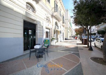 Zona - Ristorante corso Roma, Gallipoli - foto 8