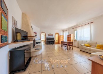 Salone - Villa via Supersano, Casarano - photo 46