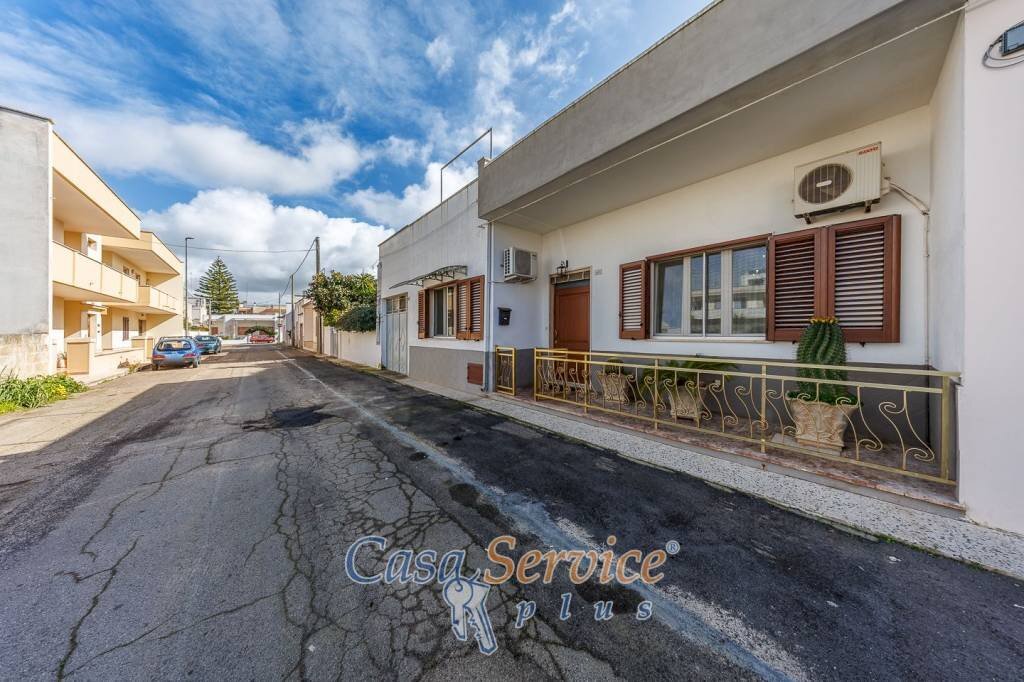 Zona - Appartamento via Guido Scategni, Taviano - foto 1