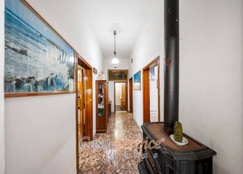Corridoio - Appartamento via Guido Scategni, Taviano - foto 3
