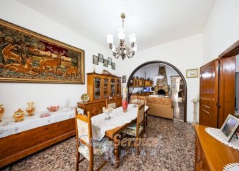 Salone - Appartamento via Guido Scategni, Taviano - foto 13