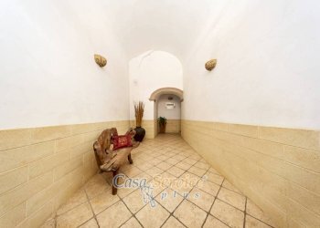 Interno palazzo - Appartamento via Gianbattista De Tomasi, Gallipoli - foto 45