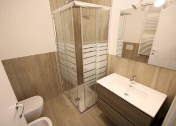 Bagno - Quadrilocale via Angelo Secchi, 2, Milano - foto 15