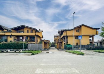 Foto 4 - Bilocale VIA DE GASPERI
 
30, Trezzano Rosa - foto 4