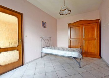 Camera da letto - Independent house via Dottor Antonio Turco, 16, Monastero di Vasco - photo 20