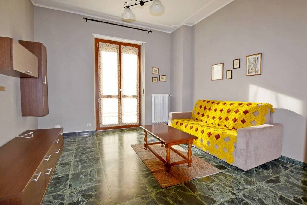 Salone - Quadrilocale corso Italia, 26, Mondovì - foto 2