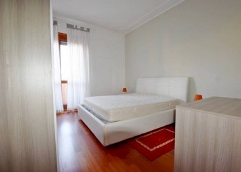 Camera da letto - Quadrilocale corso Italia, 26, Mondovì - foto 9