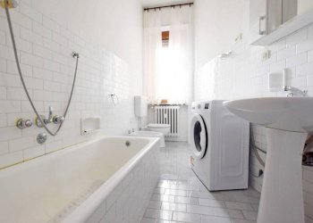 Bagno - Quadrilocale corso Italia, 26, Mondovì - foto 17