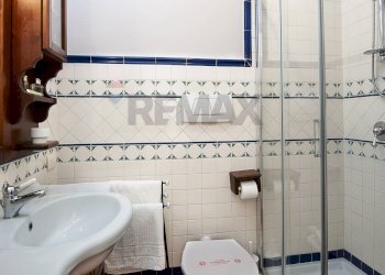 Bagno - Hotel via fiume
5, Scala - foto 47