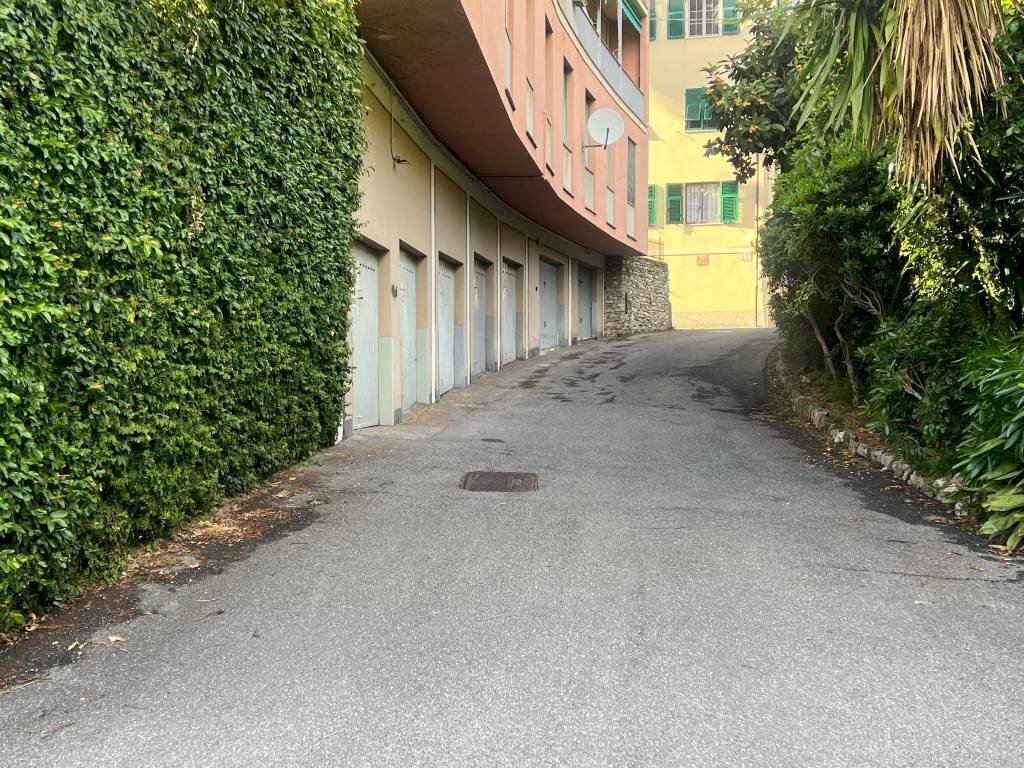 Zona - Box via Gibilrossa, Genova (zona Quarto) - foto 1
