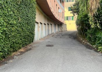 Zona - Box via Gibilrossa, Genova (zona Quarto) - foto 1