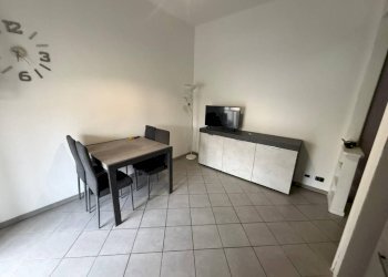 Salone - Two-room apartment via Saverio Mercadante, 51, Torino (neighborhood Barriera Milano) - photo 6