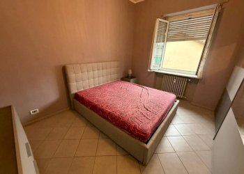 Camera da letto - Two-room apartment via Saverio Mercadante, 51, Torino (neighborhood Barriera Milano) - photo 9