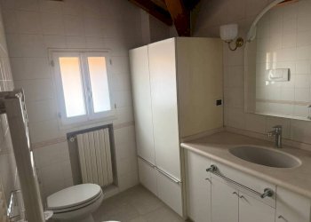 Bagno - Two-room apartment via Massimo d'Azeglio, Bologna (neighborhood Costa Saragozza) - photo 10