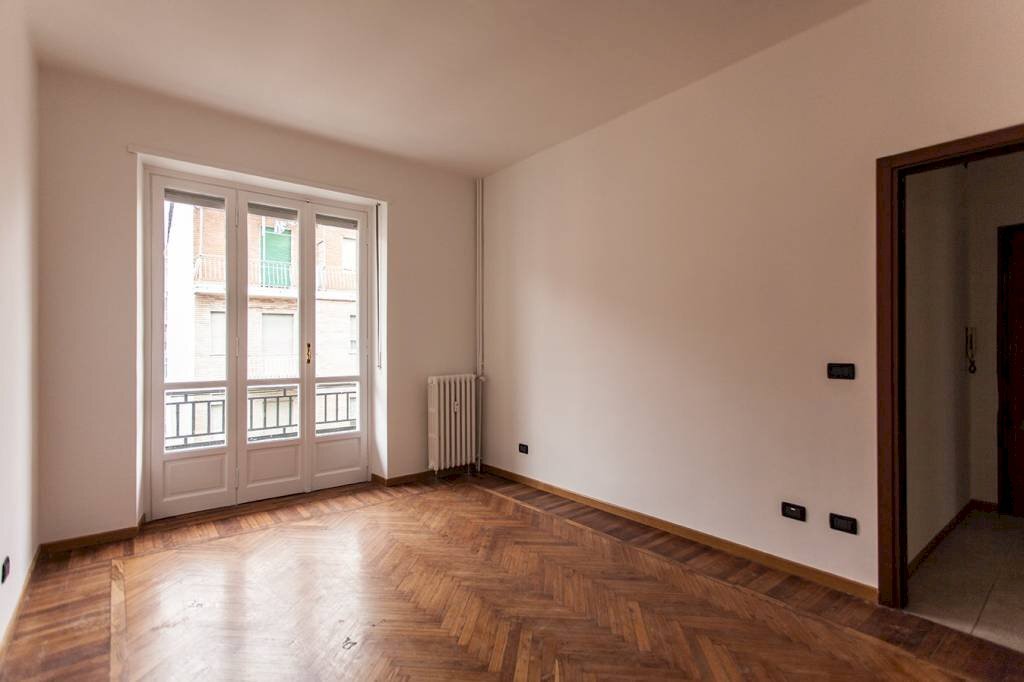 Camera da letto - Two-room apartment via Vandalino, 15, Torino (neighborhood Pozzo Strada) - photo 3
