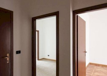 Disimpegno - Two-room apartment via Vandalino, 15, Torino (neighborhood Pozzo Strada) - photo 16