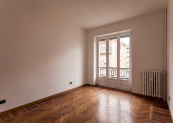 Camera da letto - Two-room apartment via Vandalino, 15, Torino (neighborhood Pozzo Strada) - photo 1