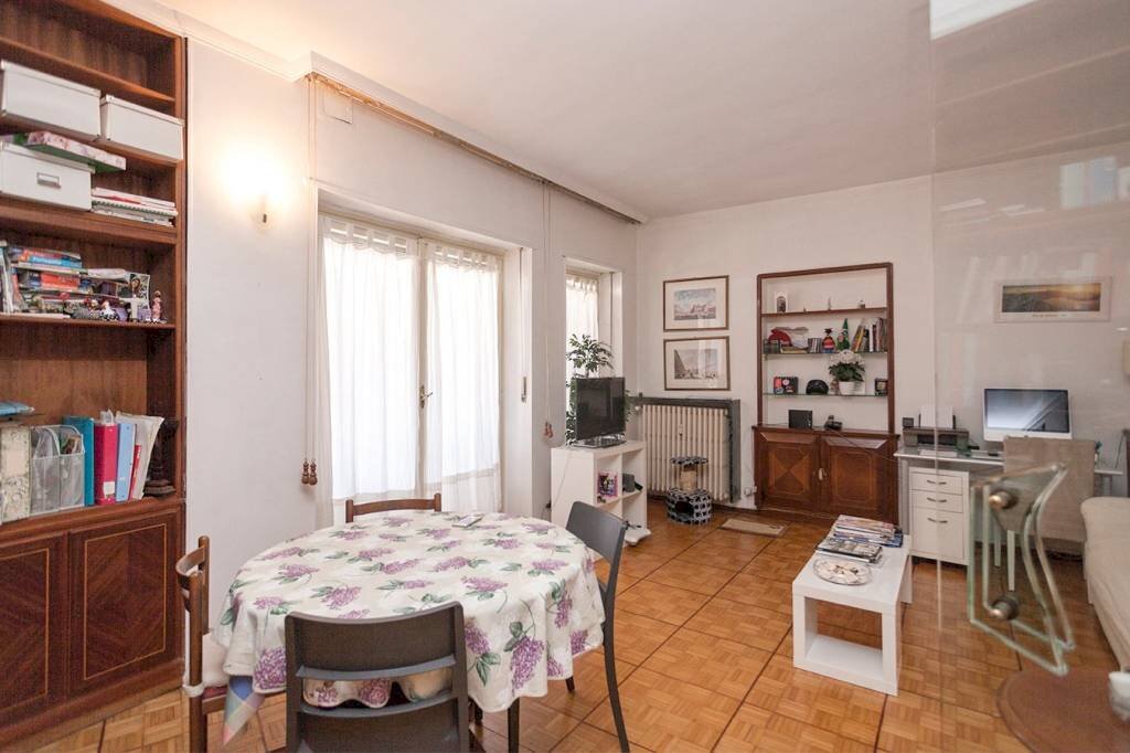 Salone - Four-room apartment piazza Hermada, 6, Torino (neighborhood Borgo Po) - photo 3