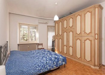 Camera da letto - Four-room apartment piazza Hermada, 6, Torino (neighborhood Borgo Po) - photo 16