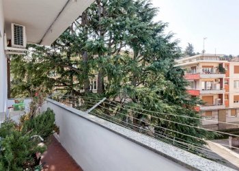 Balcone - Four-room apartment piazza Hermada, 6, Torino (neighborhood Borgo Po) - photo 17