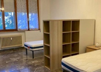 Camera da letto - Non-buildable land via Domenico Zampieri, Bologna (neighborhood Bolognina) - photo 1