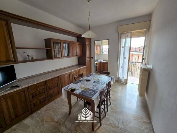 Salone - Trilocale via Giovanni Piumati, 7, Bra - foto 2