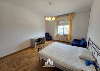 Camera da letto - Three-room apartment via Giovanni Piumati, 7, Bra - photo 10